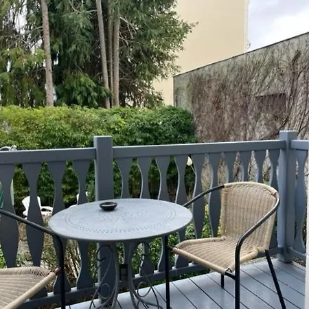 Hotel De La Cote Fleurie 2*