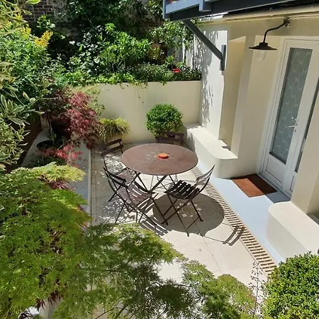 De La Cote Fleurie Hotel